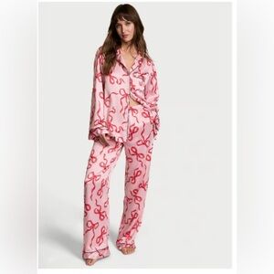 NWT Victoria’s Secret Pajama set